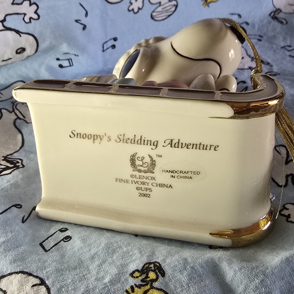 Lenox Snoopy Holiday Cheer Ornament - White, Pink, Gold - Picture 7 of 9